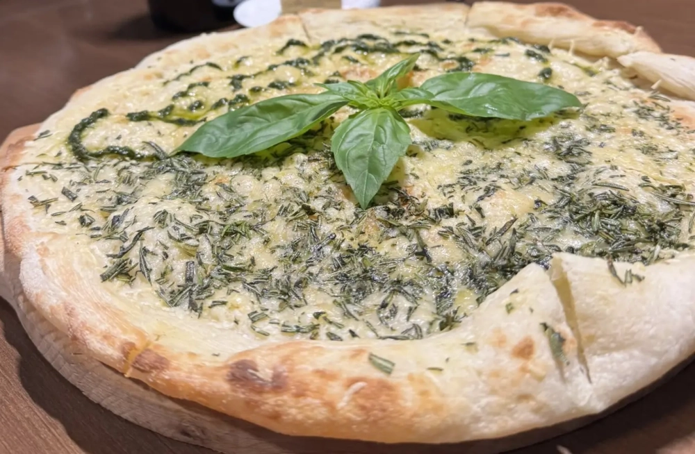 Фокачча с розмарином и пармезаном NEW