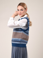 Жилет женский вязаный
