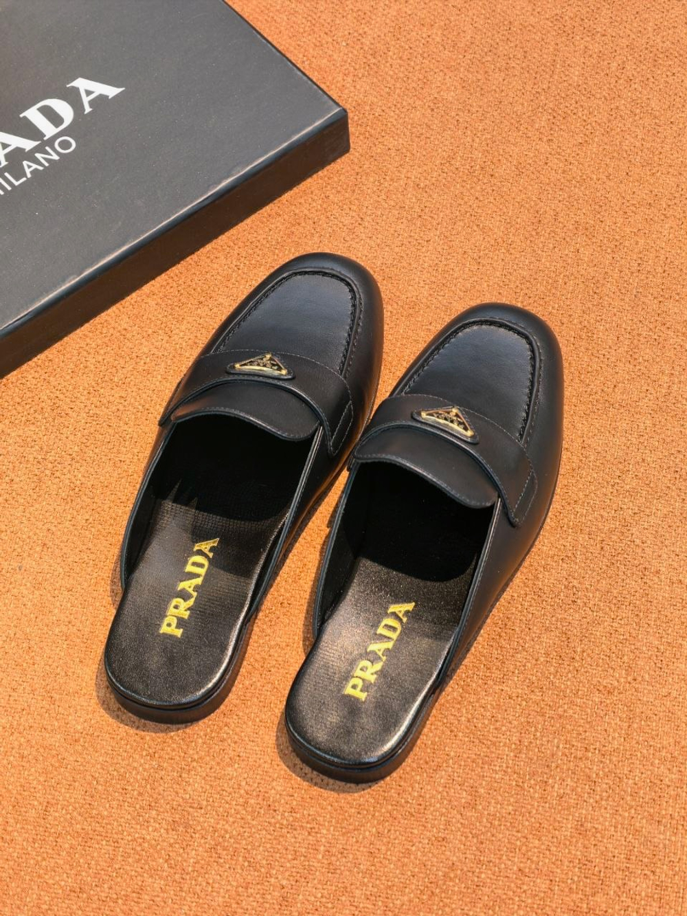 Мюли Prada