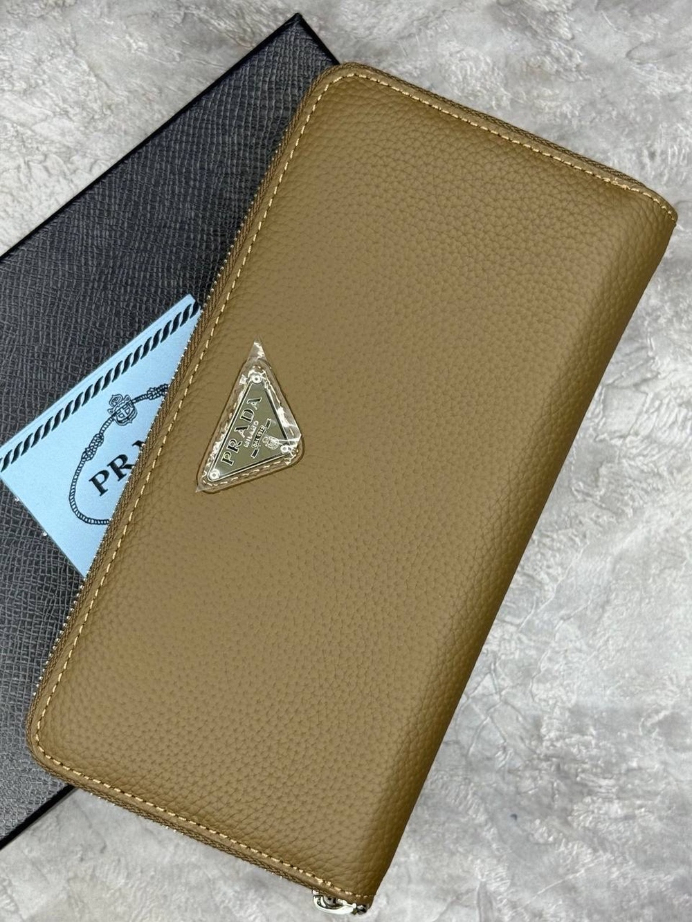 Портмоне Prada