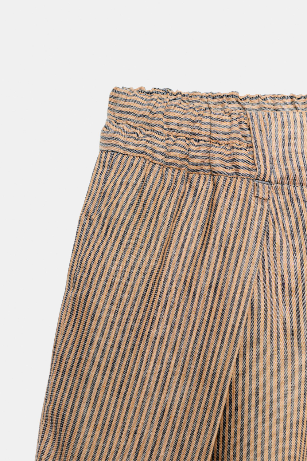 ЛЬНЯНЫЕ БРЮКИ С ЗАЩИПАМИ — ZW COLLECTION — ZARA