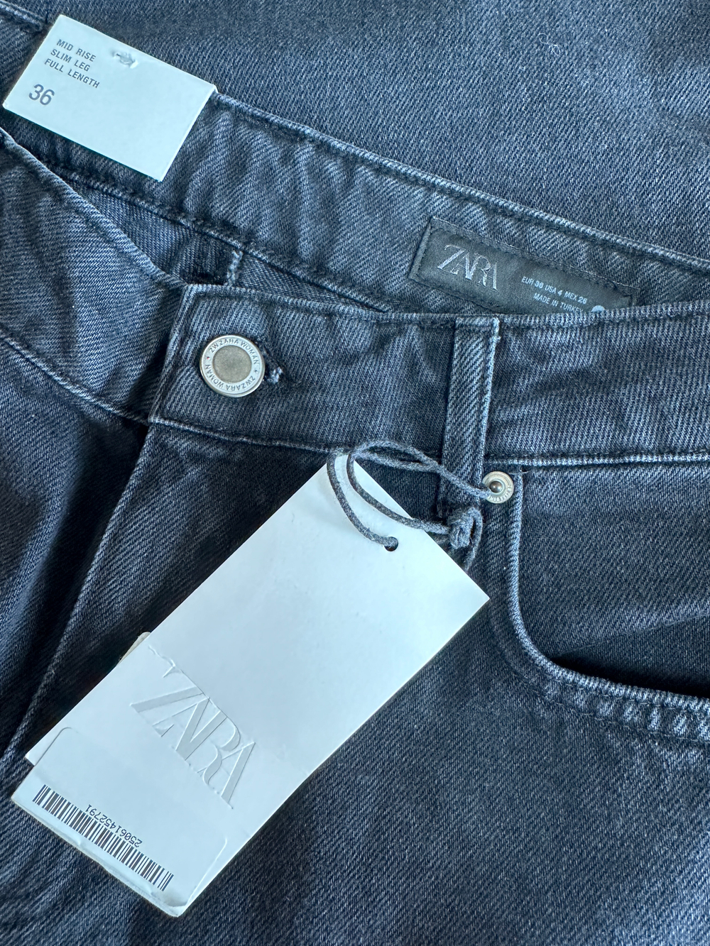 Джинсы Zara
