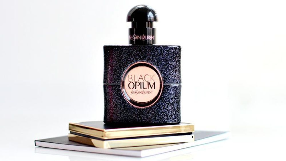 Yves Saint Laurent Black Opium Eau De Parfum