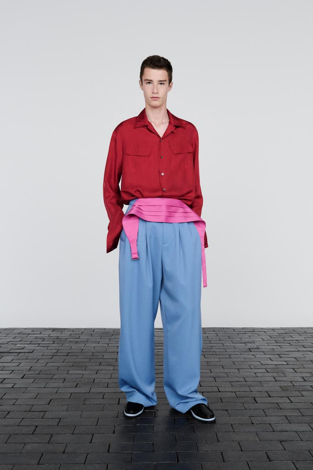 ZARA X BAISI GUADAGNINO КОСТЮМНЫЕ БРЮКИ СВОБОДНОГО КРОЯ, СИНИЙ