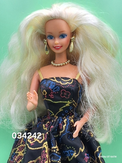 Кукла Барби винтаж коллекционная Golden Winter Barbie 1993 034242