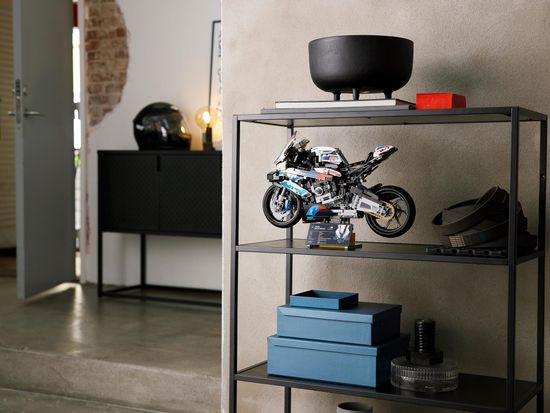 LEGO Technic 42130 BMW M 1000 RR