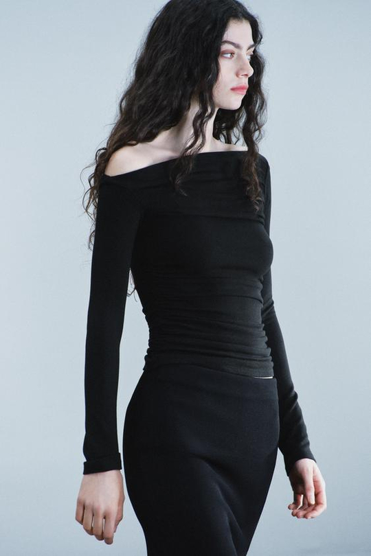 ZARA ТОП С АСИММЕТРИЧНЫМ ДРАПИРОВАНИЕМ, ЧЕРНЫЙ
