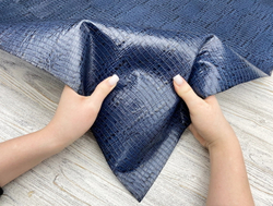 Натуральная кожа Crocco Antique Blue Италия
