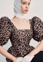 Топ Leopard brown