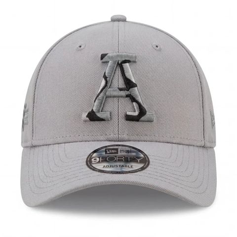 Бейсболка New Era X Alpha 940 Distressed A Cap Light Grey (Светло-серый)