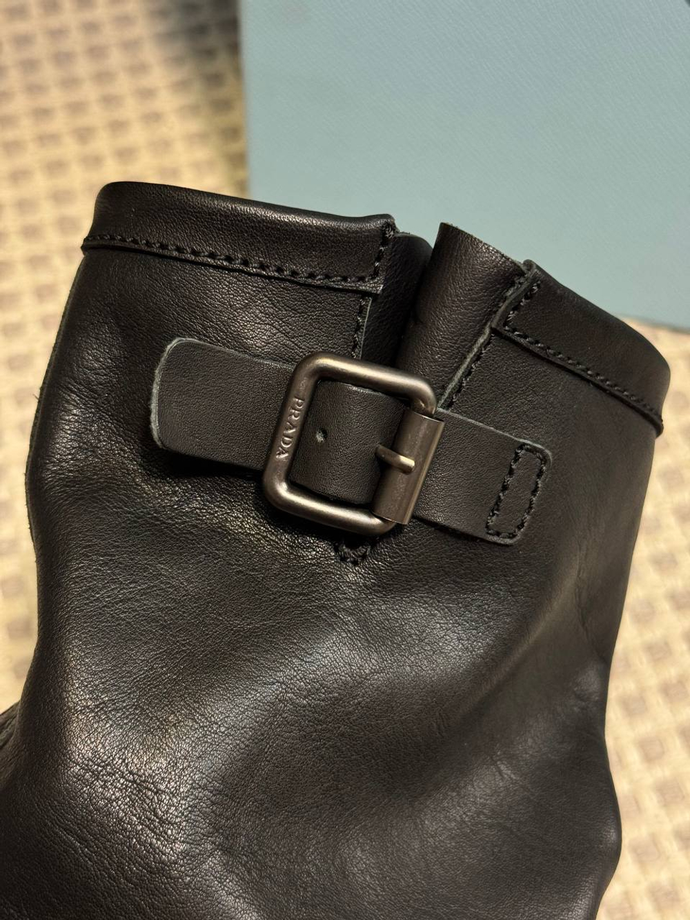 Ботинки Prada