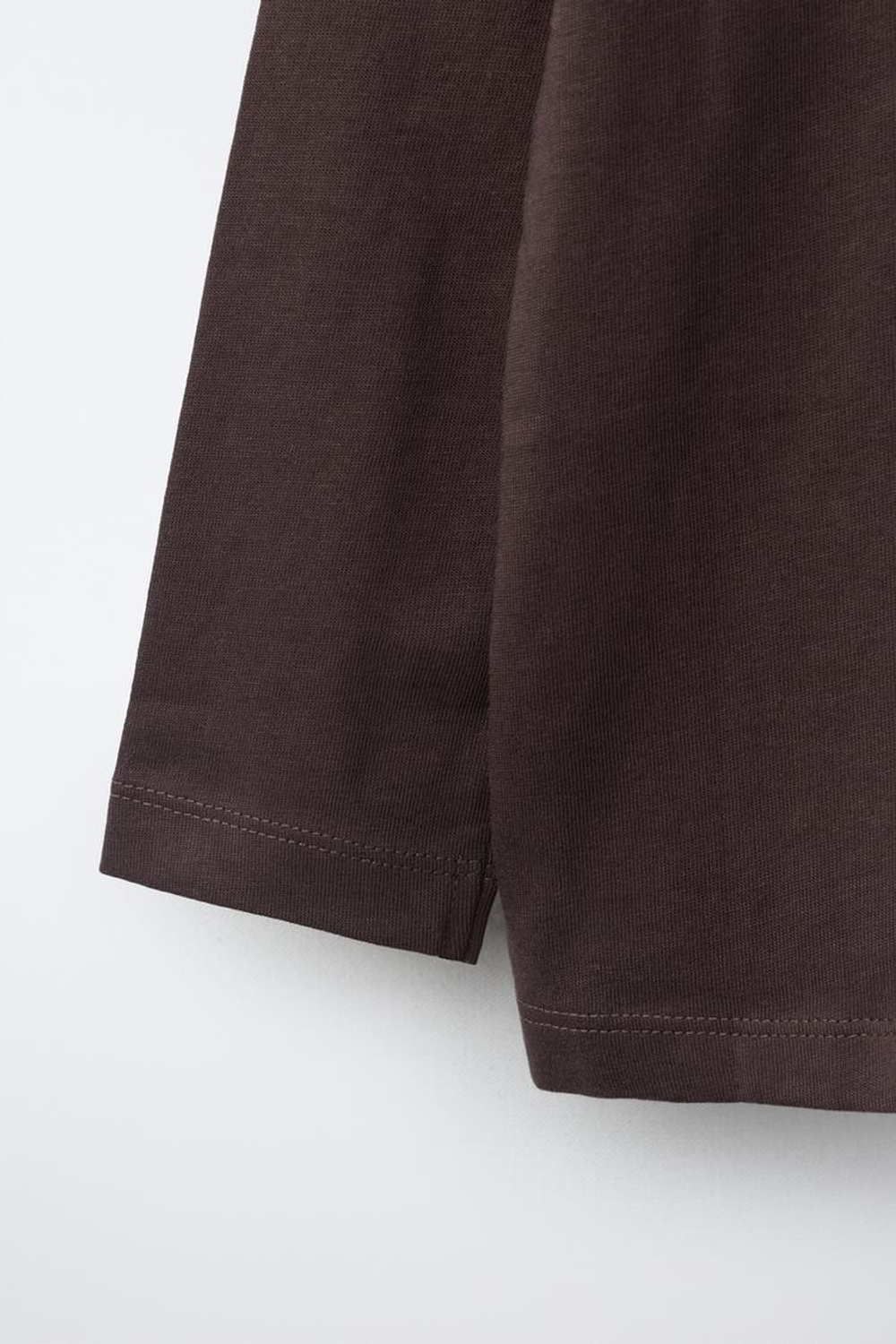 ZARA ФУТБОЛКА С ПРИНТОМ, КОРИЧНЕВЫЙ