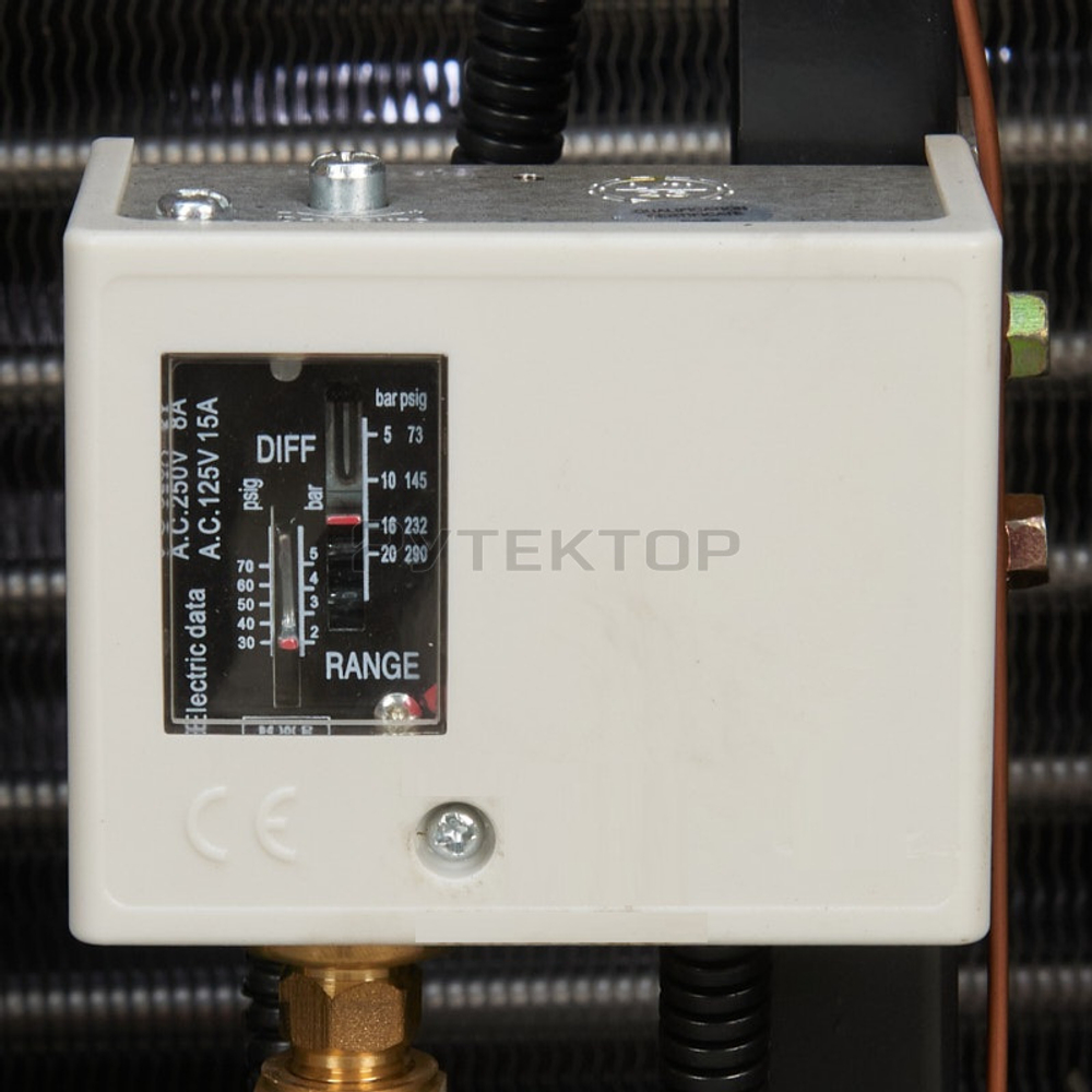 Осушитель сжатого воздуха рефрижераторного типа высокого давления ET-Compressors RD 690-40