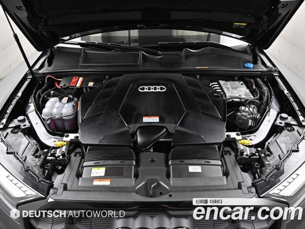 Audi Q7 55 TFSI Quattro Premium — 2025