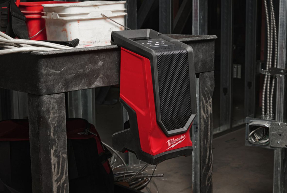 Аккумуляторный динамик Milwaukee M18 SPEJSG2-0 4933493530