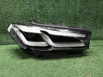 Фара правая BMW 5er G30 (2020-2023) LED