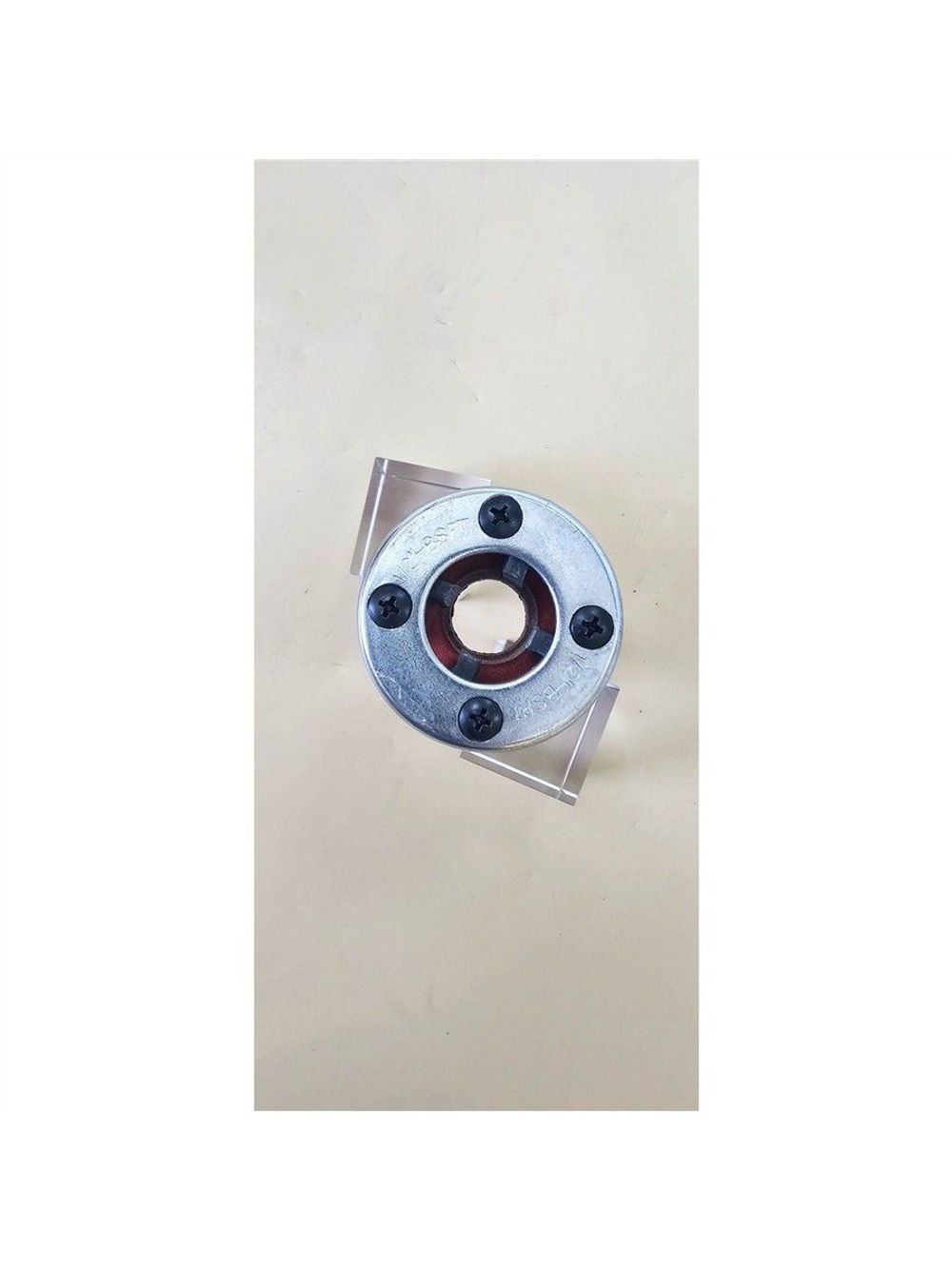 Клуппы трубные набор 4 клуппов трубных 1/2"-1 1/4" BSPT с трещоткой
