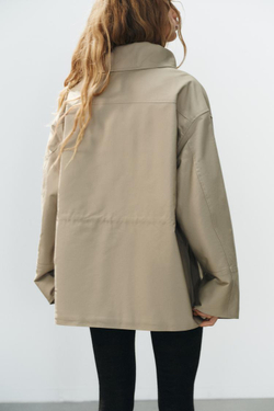 ZARA КУРТКА С КАРМАНАМИ, БЕЖЕВЫЙ