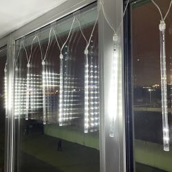 Светодиодная новогодняя гирлянда ЭРА ENOS-02H Сосульки 2,1м холодный свет 7V | Гирлянды