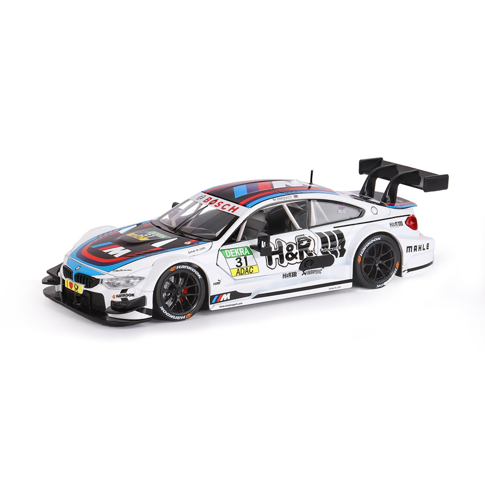 Модель 1:24, BMW M4, открываются передние двери и капот. свет, звук