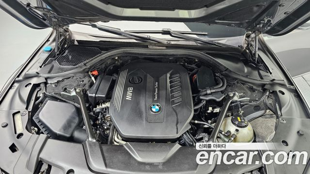 BMW 7-Series 740d xDrive M Sport — 2019