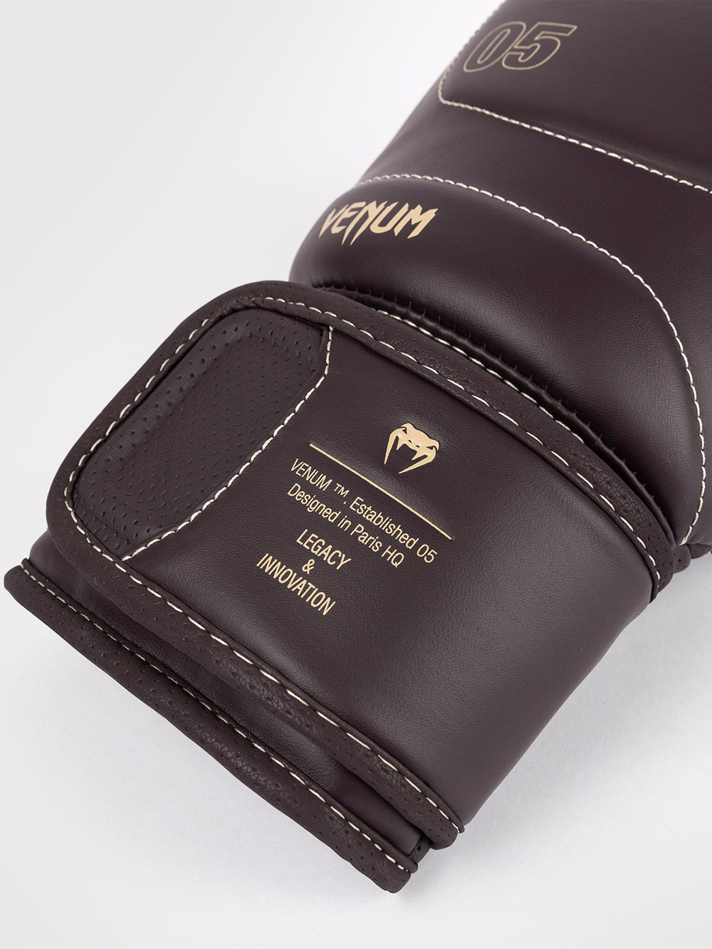 Перчатки боксерские Venum Impact Evo Chocolate