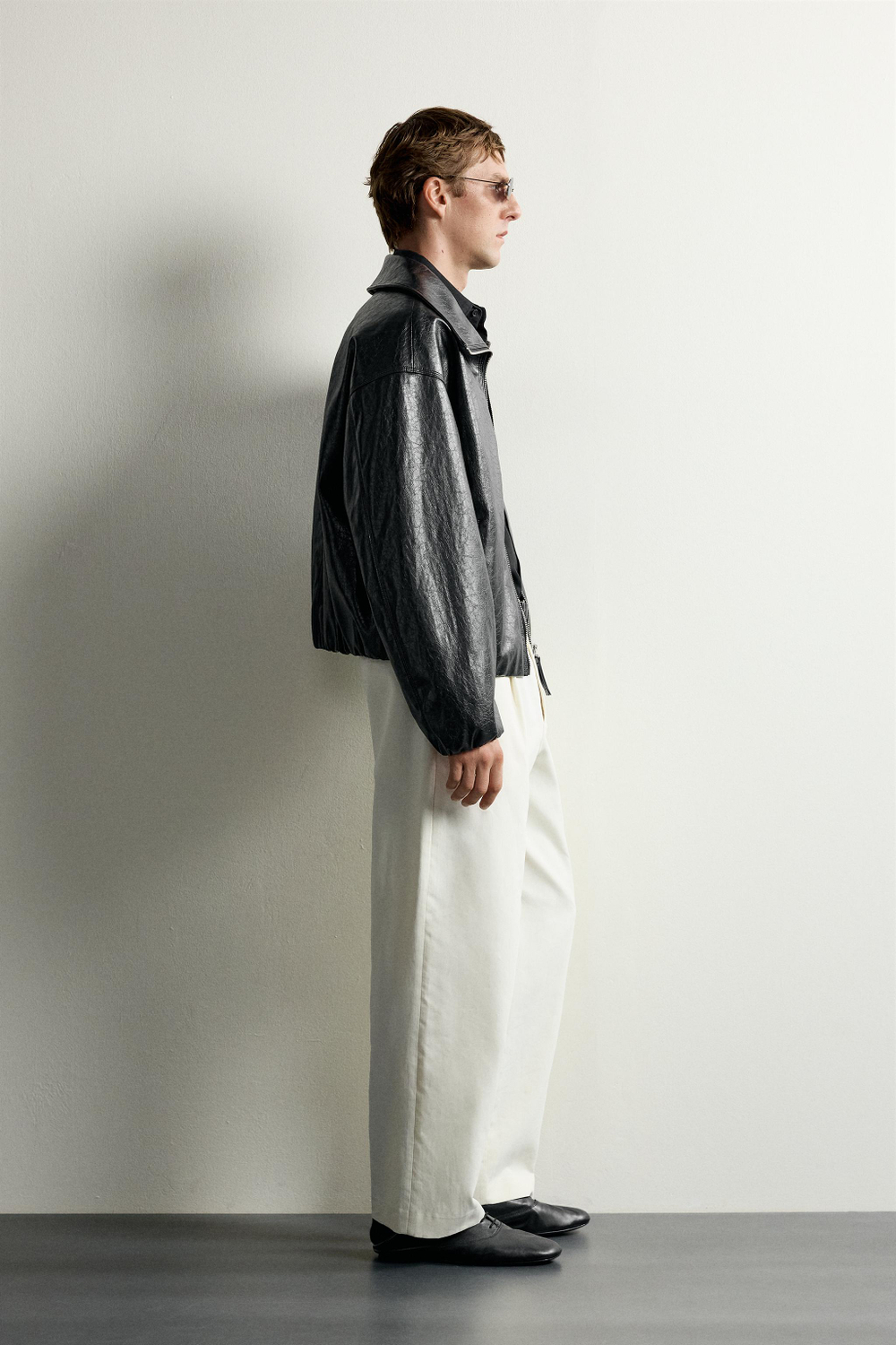 УКОРОЧЕННАЯ КУРТКА ИЗ ИСКУССТВЕННОЙ КОЖИ — ZARA · 3286/310