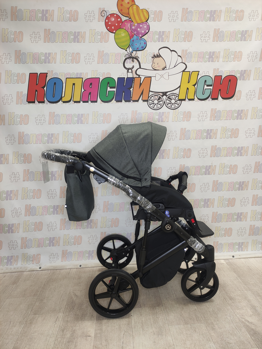 Коляска модульная Adamex Mobi Air M-TK79