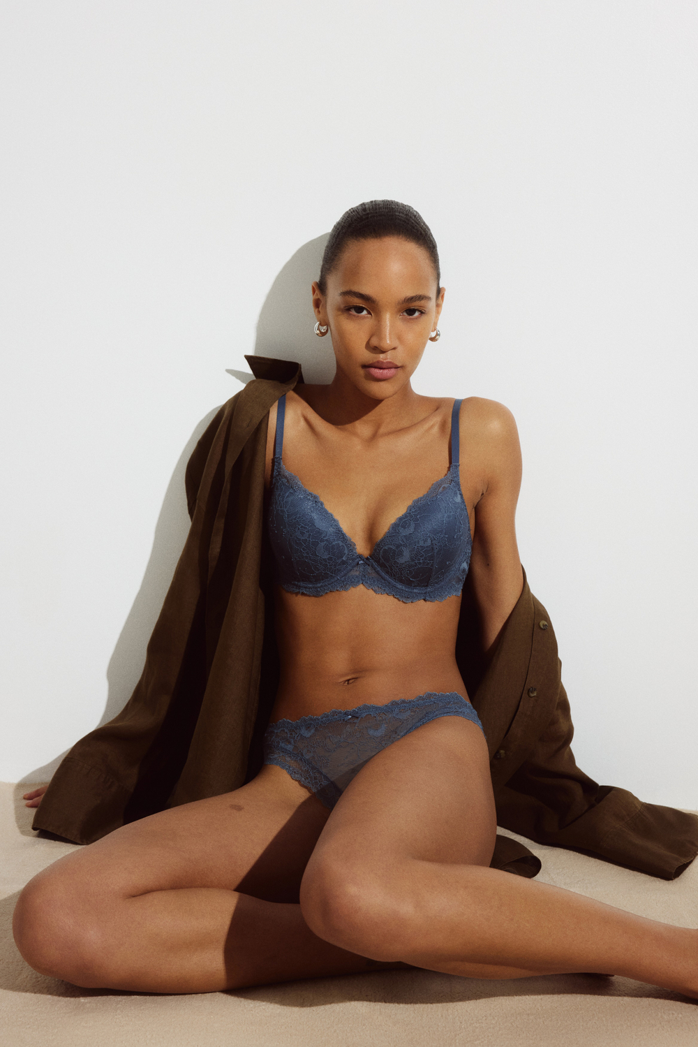Кружевные трусы Brazilian, 2 шт. — Кремовый — H&M 1342490