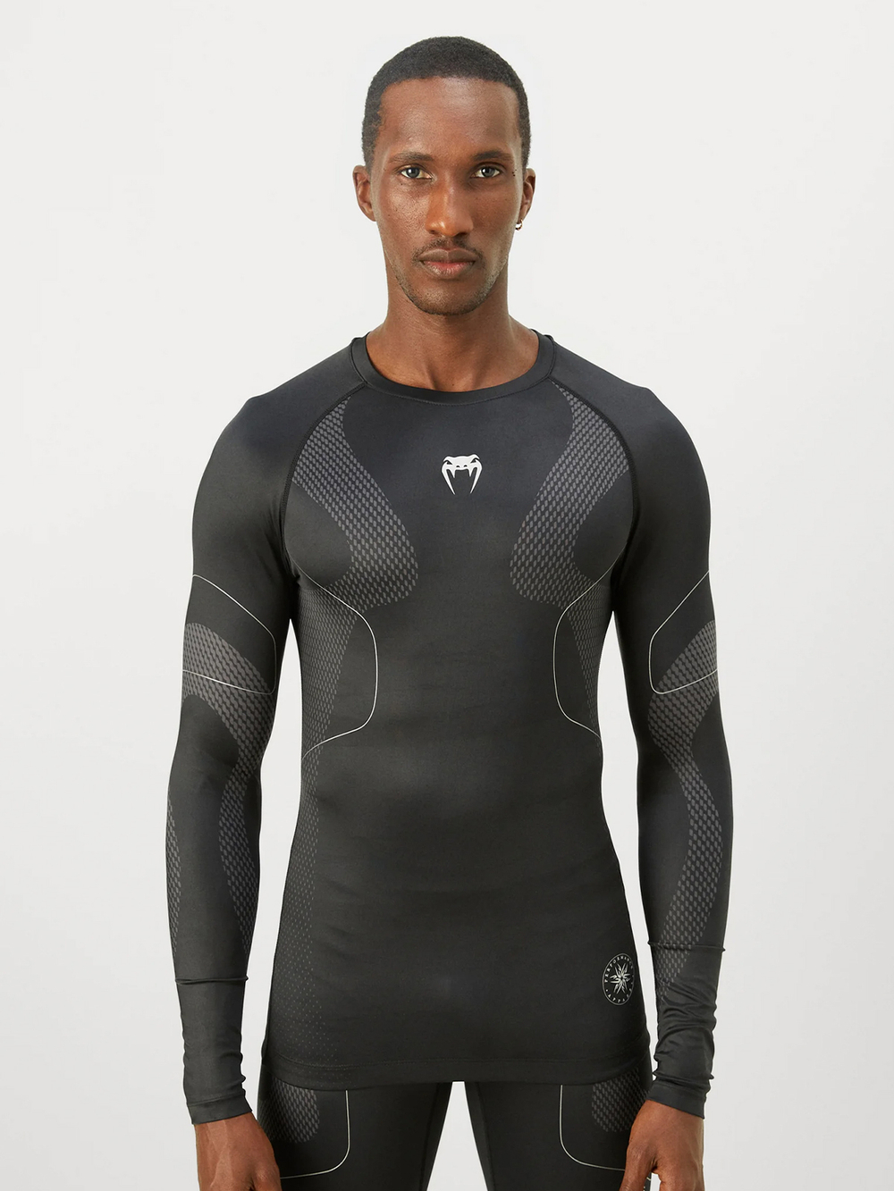 Рашгард Venum Nexus Black/Silver L/S