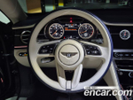 Bentley Flying Spur 4.0 — 2023