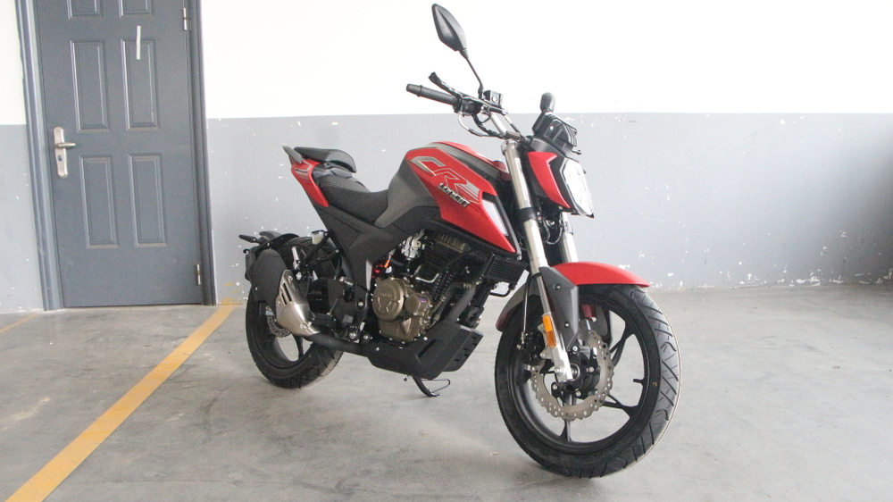 Мотоцикл Loncin CR4 II