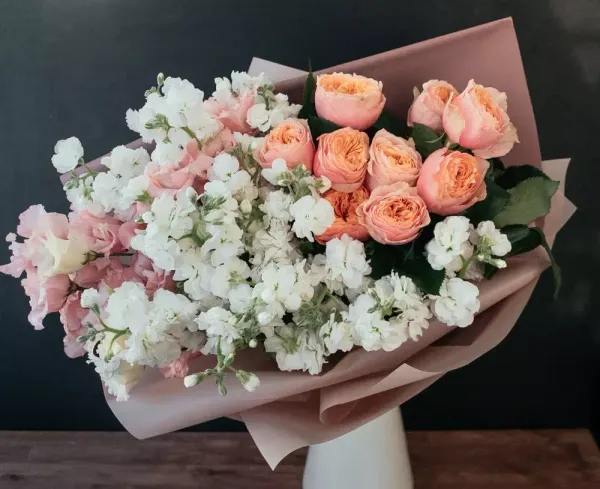 Топ 5 букетов на 14 февраля от студии флористики FINE FLEUR Топ 5 букетов на 14 февраля от студии флористики FINE FLEUR