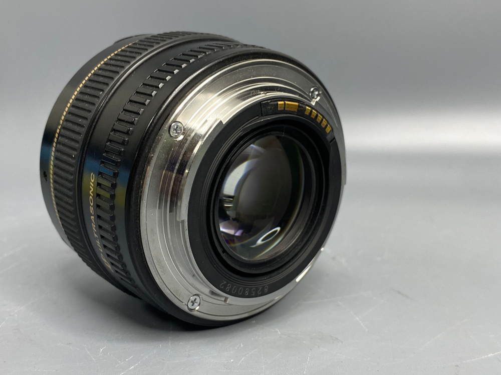 Canon EF 50mm 1.4 USM