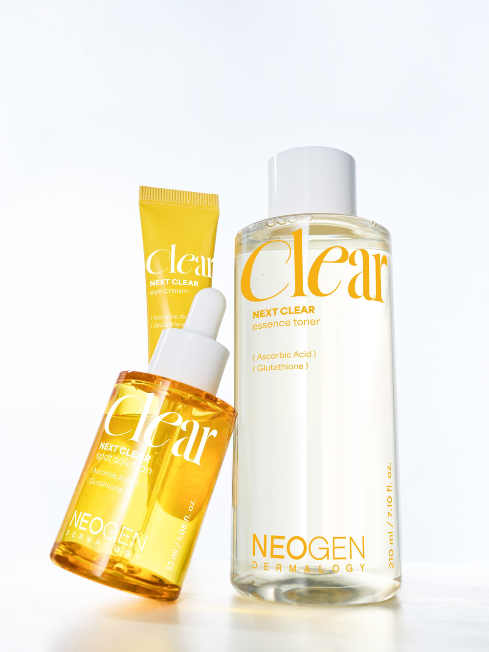 Сыворотка осветляющая NEOGEN DERMALOGY NEXT CLEAR SPOT SOLUTION с витамином C, глутатионом, ниацинамидом и пептидами 32 мл
