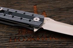 Нож складной Artisan 1807P-BW Virgina, клинок 98мм, сталь D2, рукоять G10