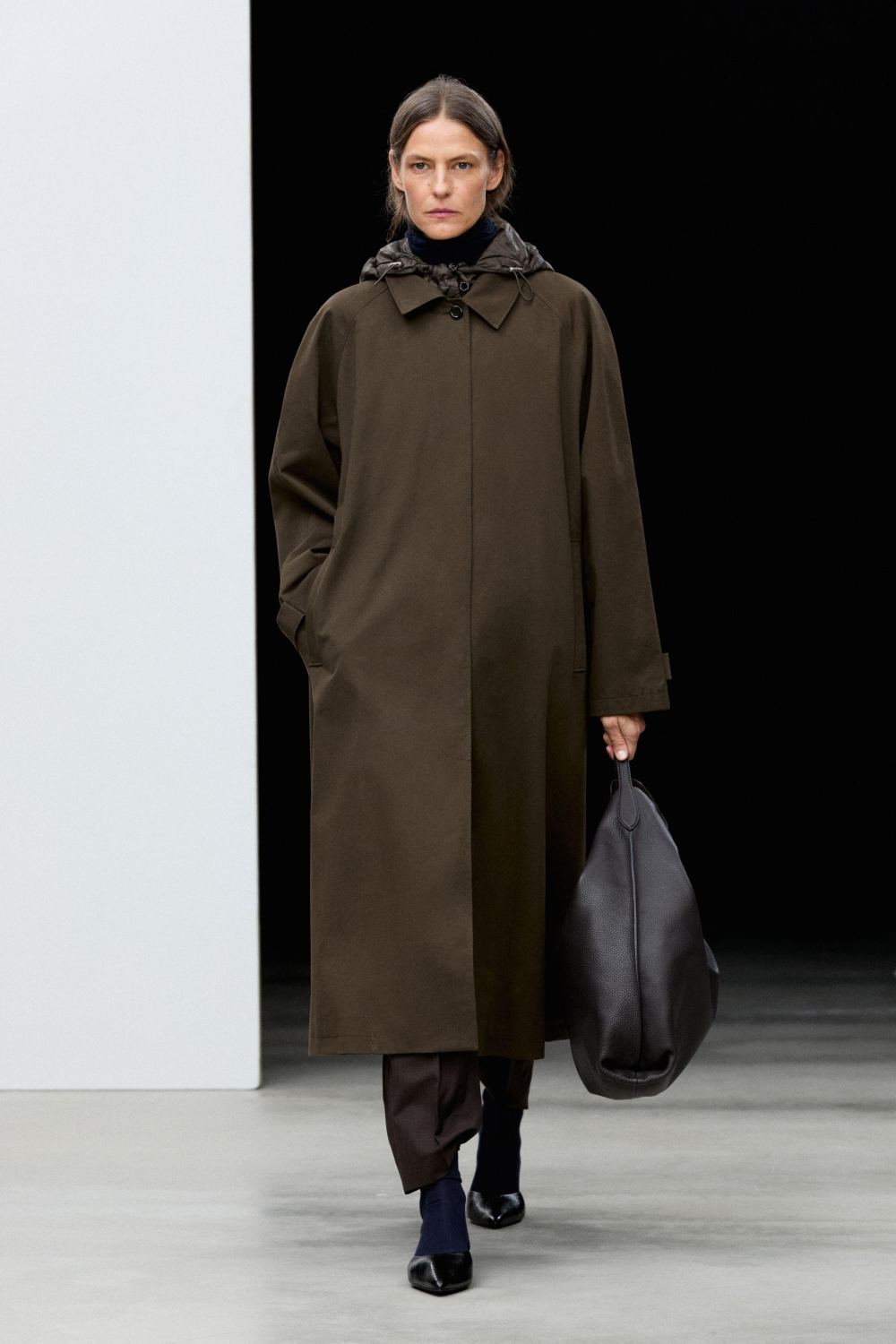 Massimo Dutti Тренч со съёмным капюшоном, хаки