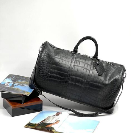 Дорожная сумка Louis Vuitton из кожи крокодила
