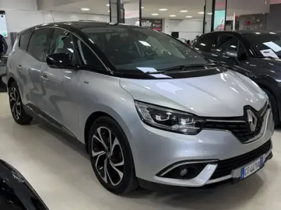 Renault Grand Scenic IV Initiale Paris