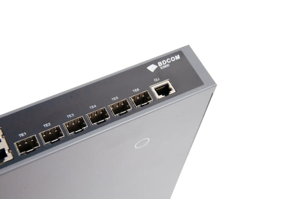 Управляемый коммутатор BDCOM S3900, 24 RJ45 1Гбит/с, 6 SFP+ 10Гбит/с, L3