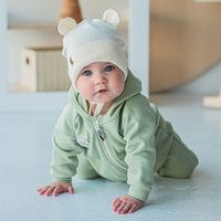 Шапка хлопковая однослойная с ушками "Молоко" на завязках 0+
