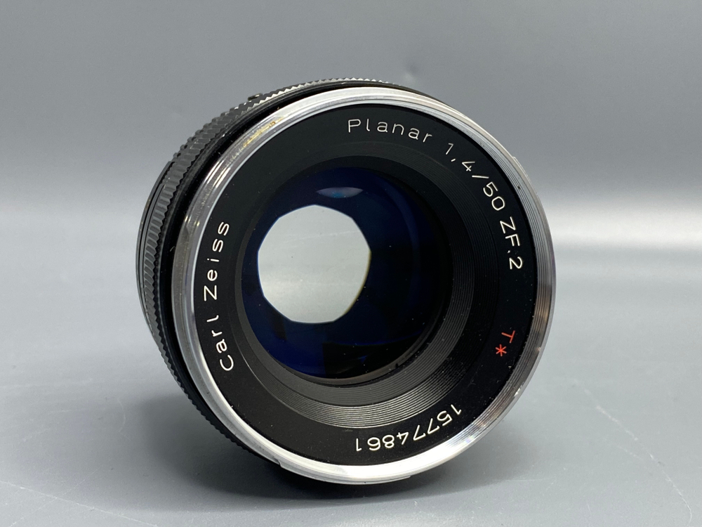 Carl Zeiss Planar T 50mm f/1.4 ZF.2 Nikon F