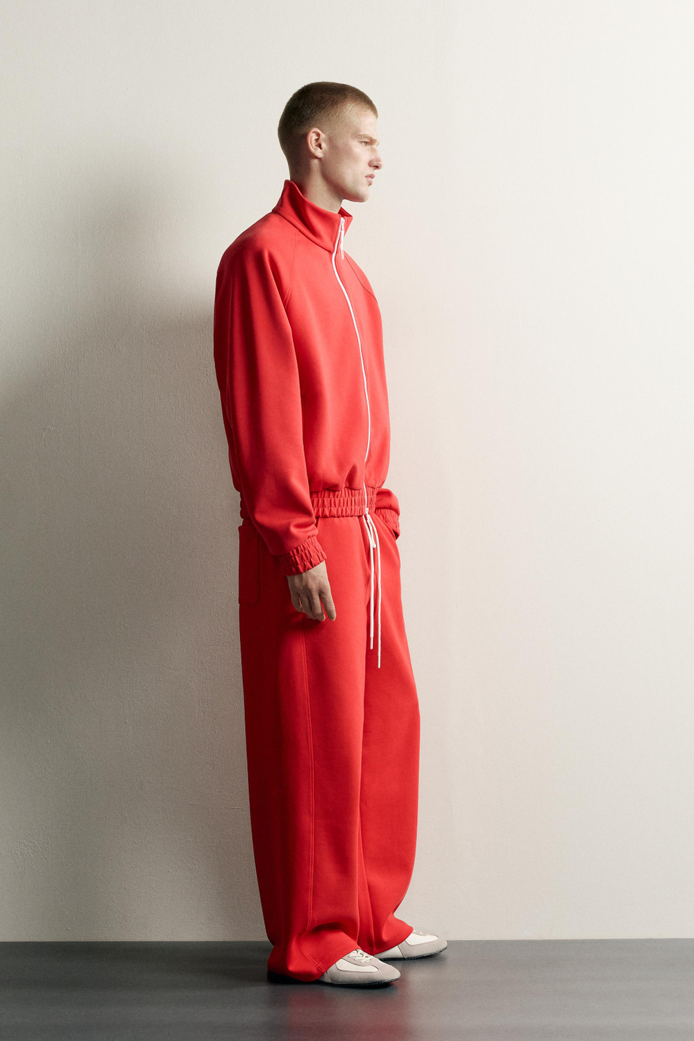 БРЮКИ ДУТЫЕ RELAXED FIT — ZARA