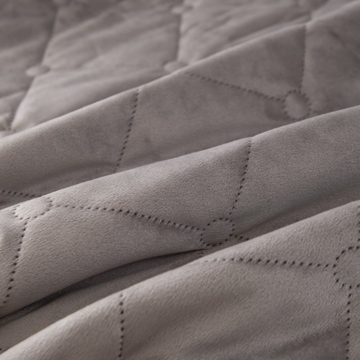 Велюровое покрывало ромб с наволочками «Пунктир»