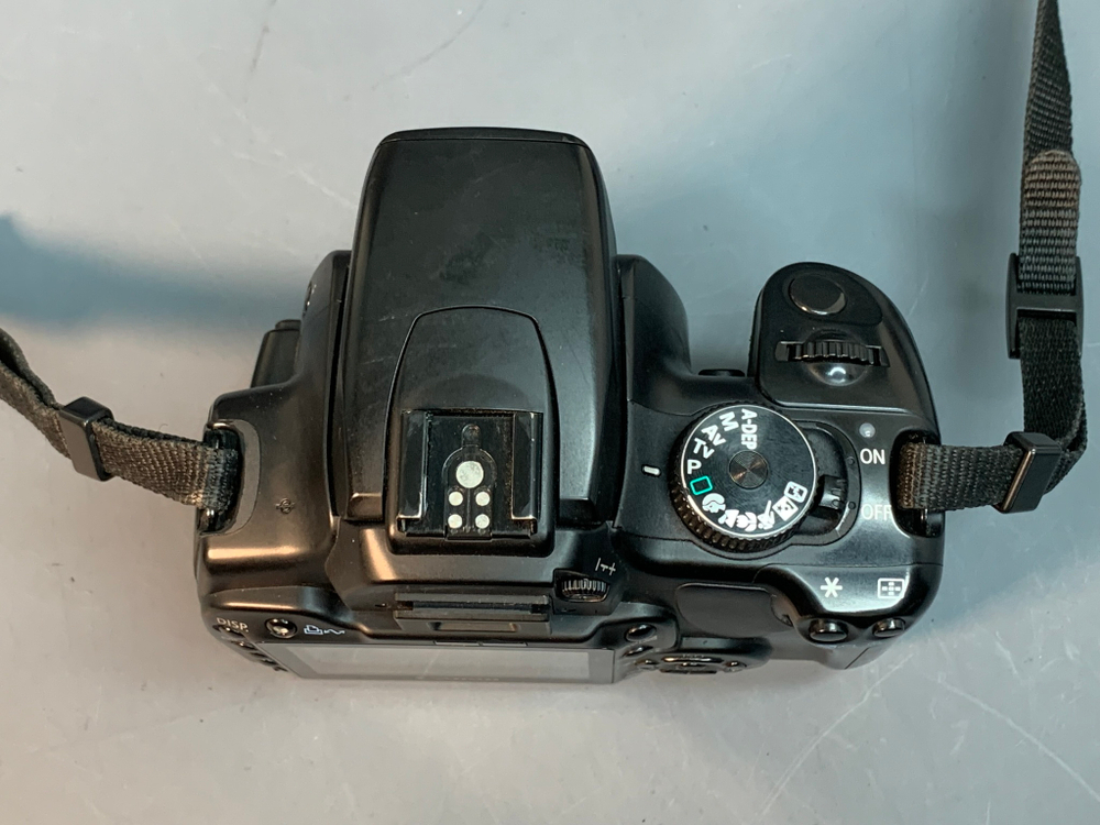 Canon EOS 400D kit EF-S 18-55mm 3.5-5.6 ll