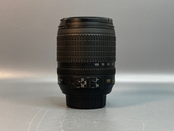 Nikon 18-105mm 3.5-5.6G AF-S ED DX VR Nikkor царапки на линзе