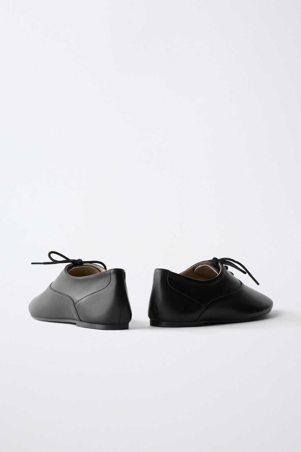 ZARA КОЖАНЫЕ ТУФЛИ-ДЕРБИ СО ШНУРОВКОЙ, ЧЕРНЫЙ