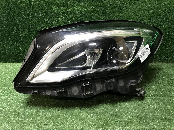 Фара левая Mercedes GLA x156 (2017-2020) LED