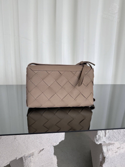 Сумка через плечо Bottega Veneta Diago Zipped