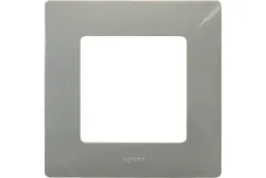Рамка Legrand Etika 1-постовая светлая галька 25697